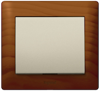 Legrand, Galea Life, Цвет: Вишня (Cherry Wood)